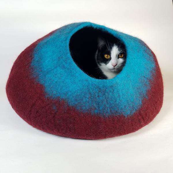 Maroon And Teal Pet Cave Bed