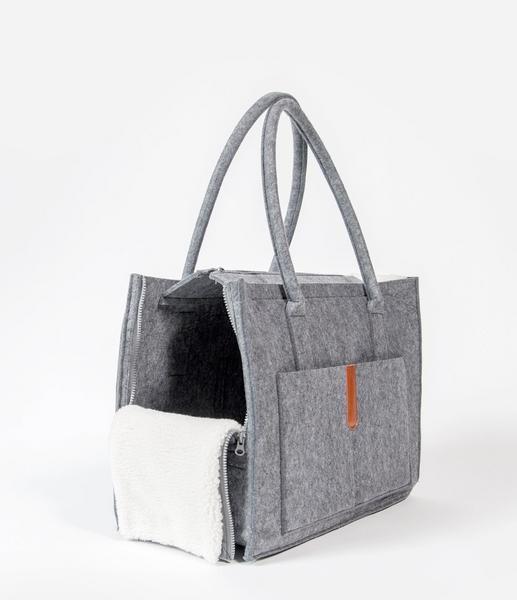 Lightweight Carrier With Removable Cushion