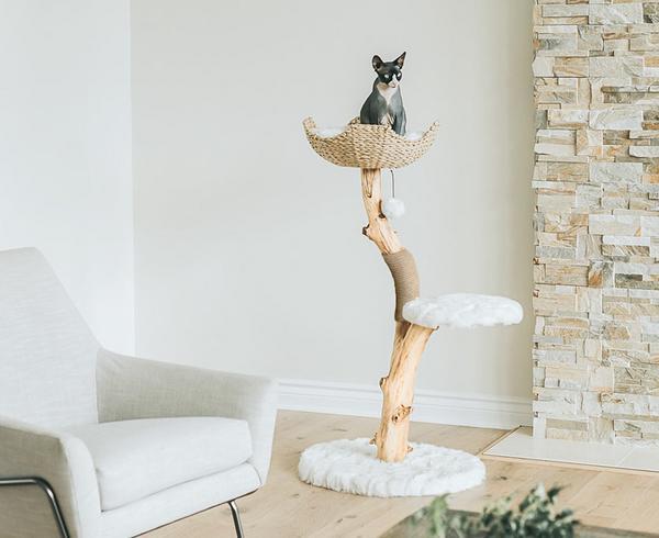 Ultra Fuzzy Tree With Woven Basket And Scratching Post