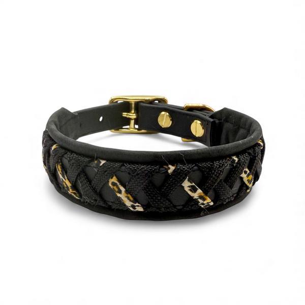 Black Biothane Collar With Paracord