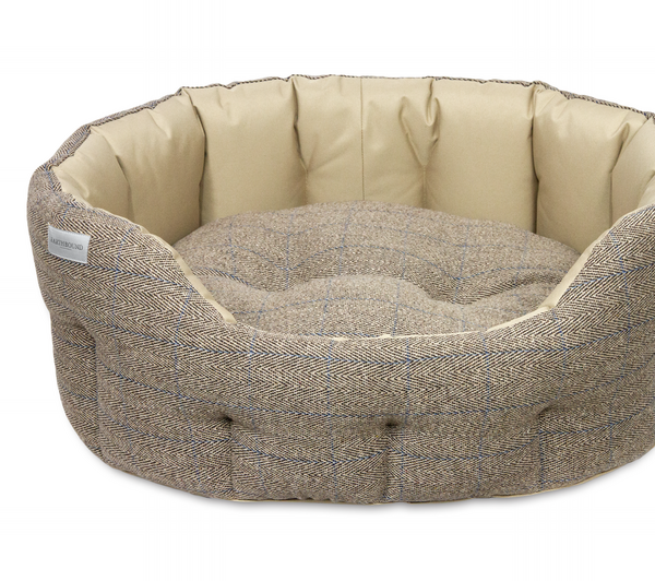 Round Traditional Tweed Waterproof Bed Beige