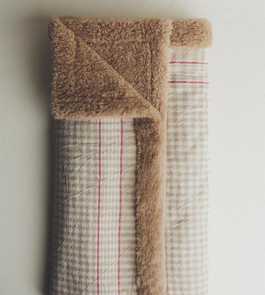 Reversible Checked Pet Blanket