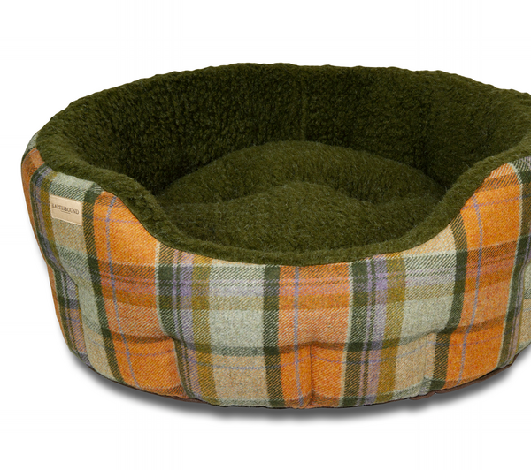 Round Traditional Tweed Bed Orange Check