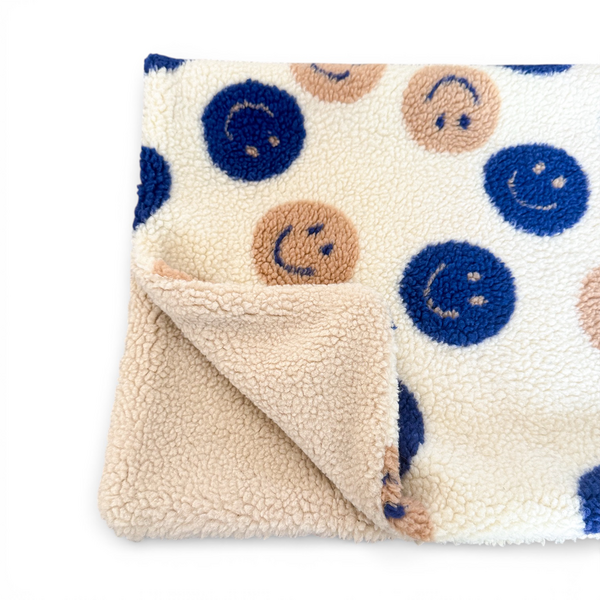 Lambskin Smiley Blanket Cream