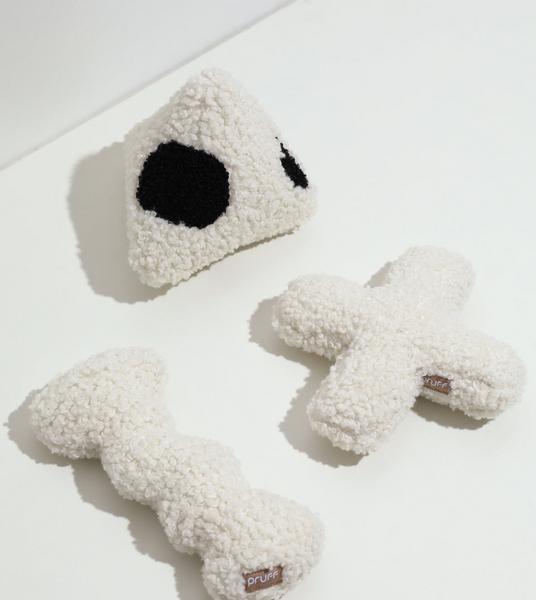 Off White Boucle Trio