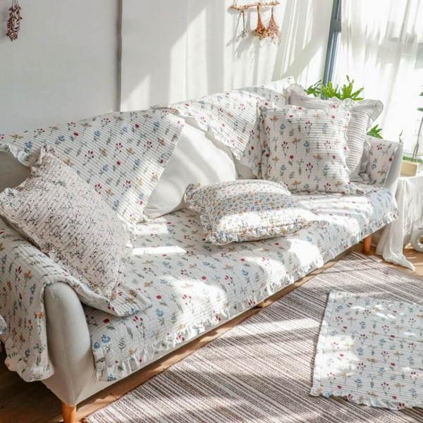 Ditsy Floral Sofa Cover Anti-Scratch Protective Couch Cover