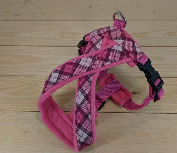 Check Fleece Lined Adjustable Harness