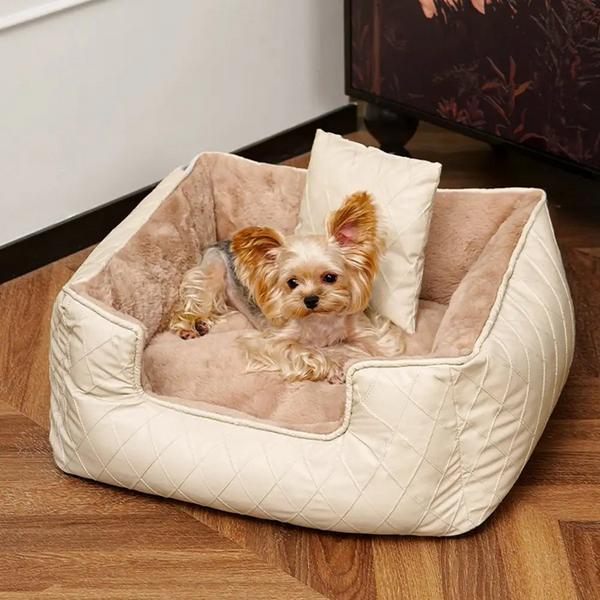 Cozy Diamond Faux Leather Square Bed