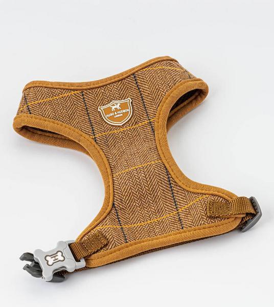 Tweed Harness
