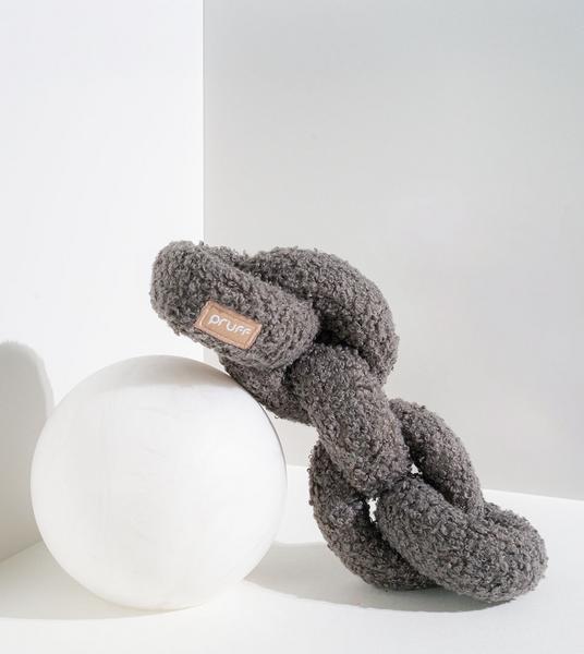 Boucle Many Links Plush Toy