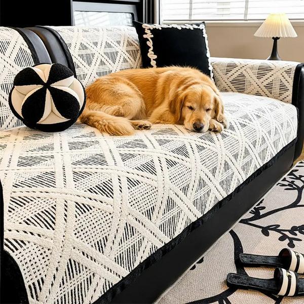Plaid Pattern Anti Scratch Non Slip Couch Cover