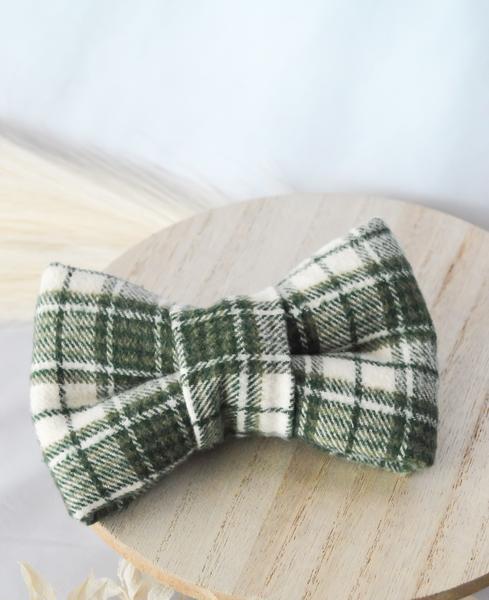Evergreen Bow Tie