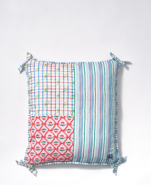 Patchwork Print Pet Bed